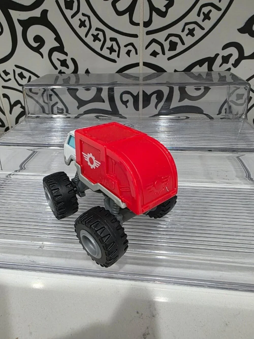 Blaze And The Monster Machines Die-Cast Debris Red & White Trash Truck Loose